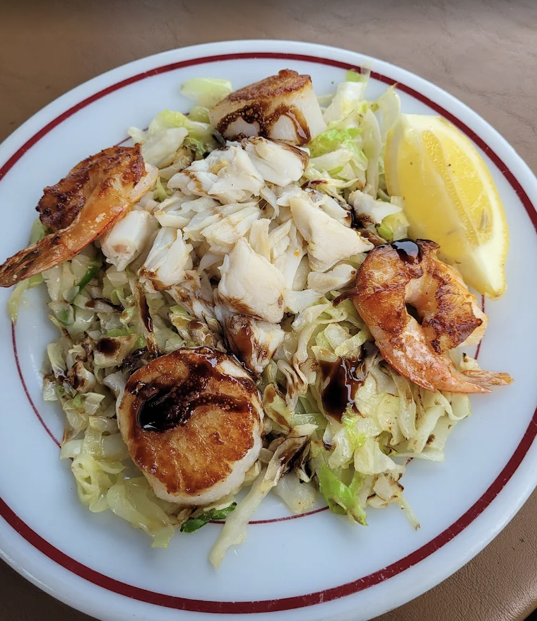 Dockside Restaurant & Sports Bar