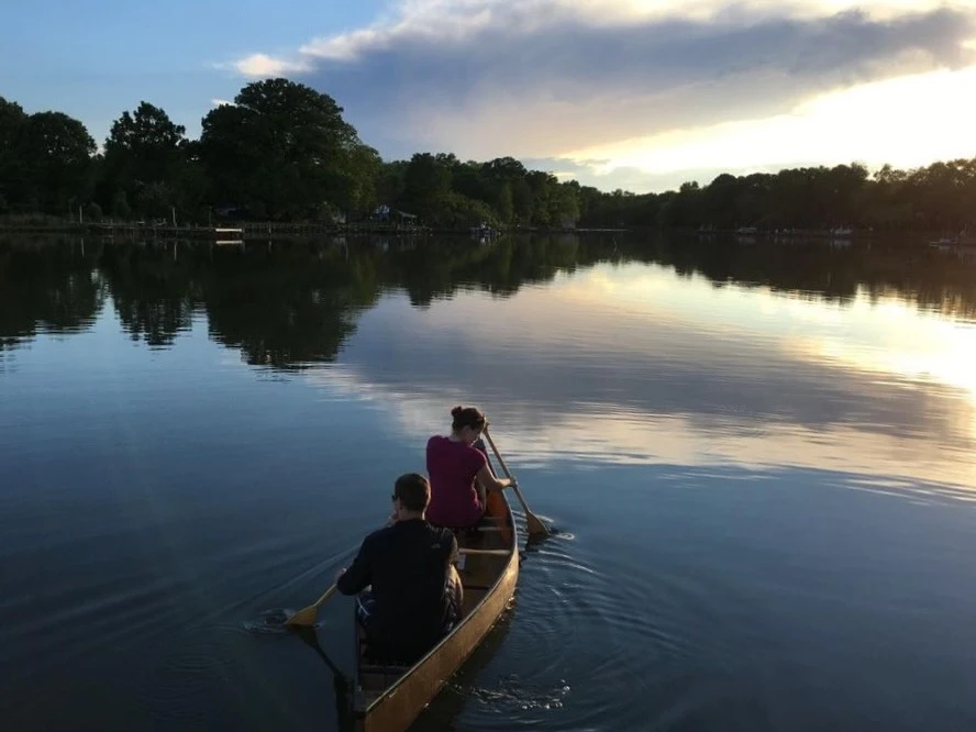 Kayaking, Stand Up Paddleboarding, and Family-Friendly Waterfront Activities Near Annapolis