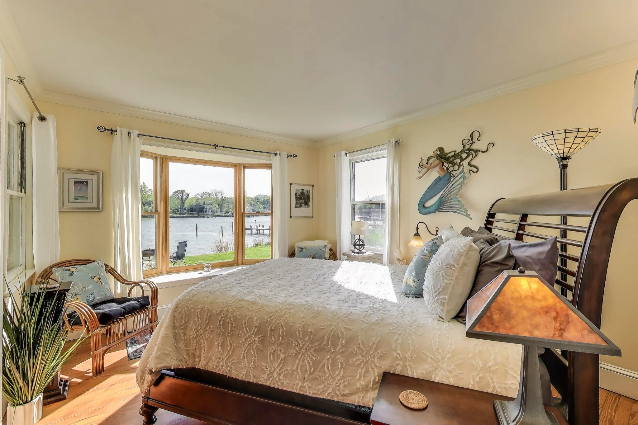The Waterfront Cottage Property Image
